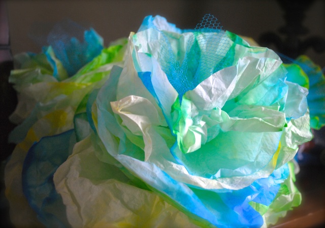 How to make coffee filter sea coral by Crayon Box Chronicles