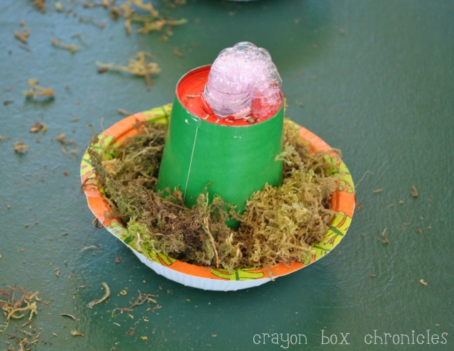 Mini-Volcano Eruption Craft @ Crayon Box Chronicles 