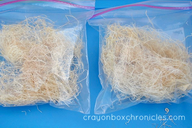 natural wood hay in bags to dye